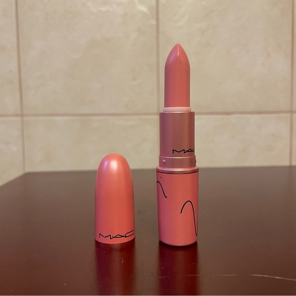 NIB MAC COSMETICS Nicki Minaj THE PINKPRINT LIPSTICK Amplified Creme Lip Color - Picture 3 of 10